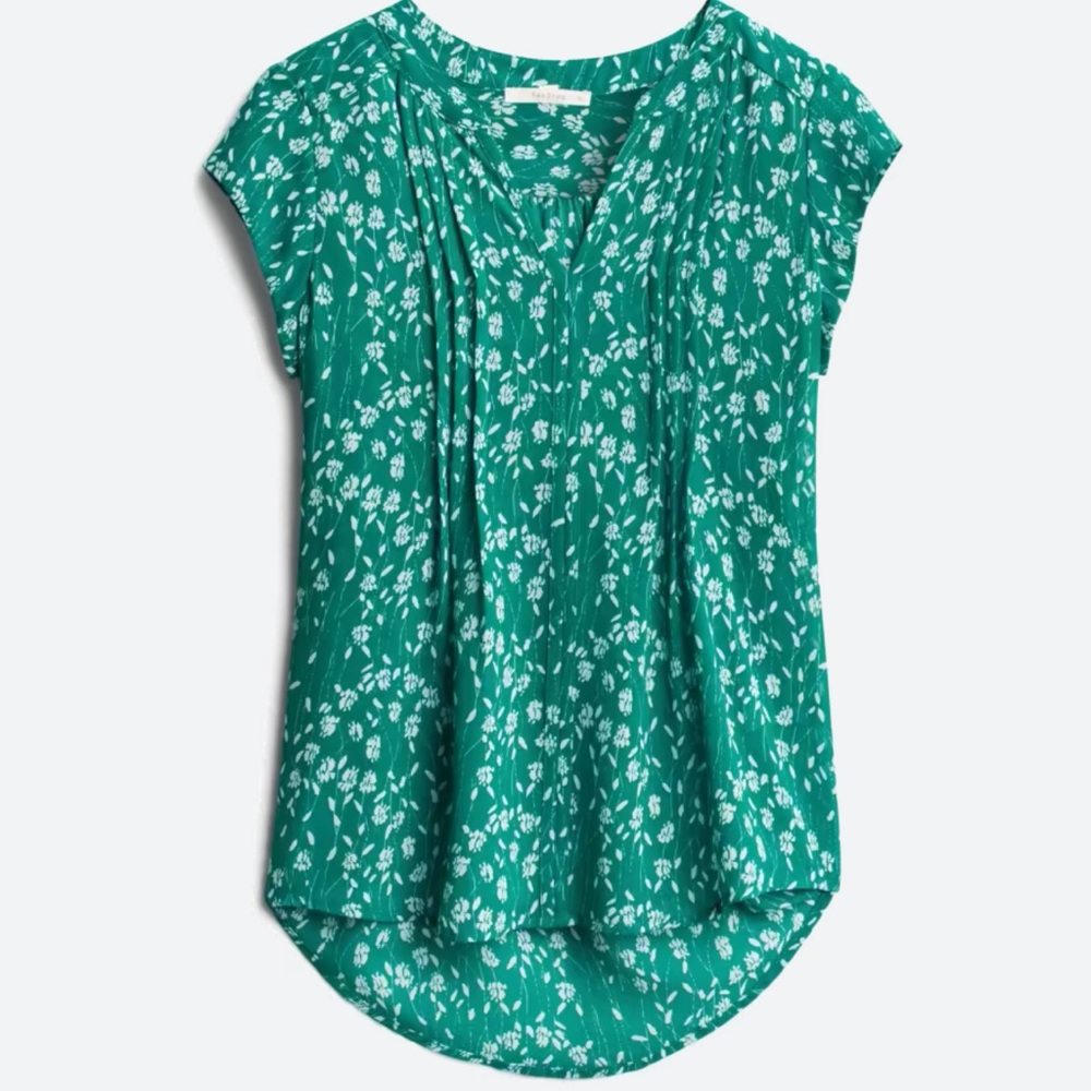 Fun2Fun - Alvena Split Neck Blouse - Size Large